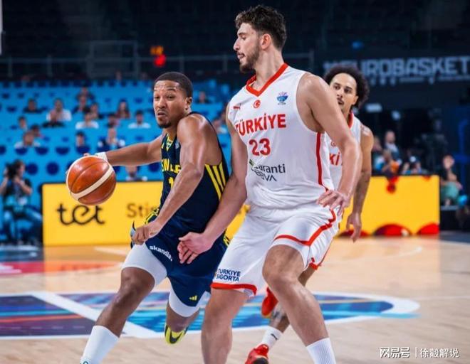 开云体育直播-关于波兰男篮逆转立陶宛男篮,汉密尔顿爆发神勇的信息