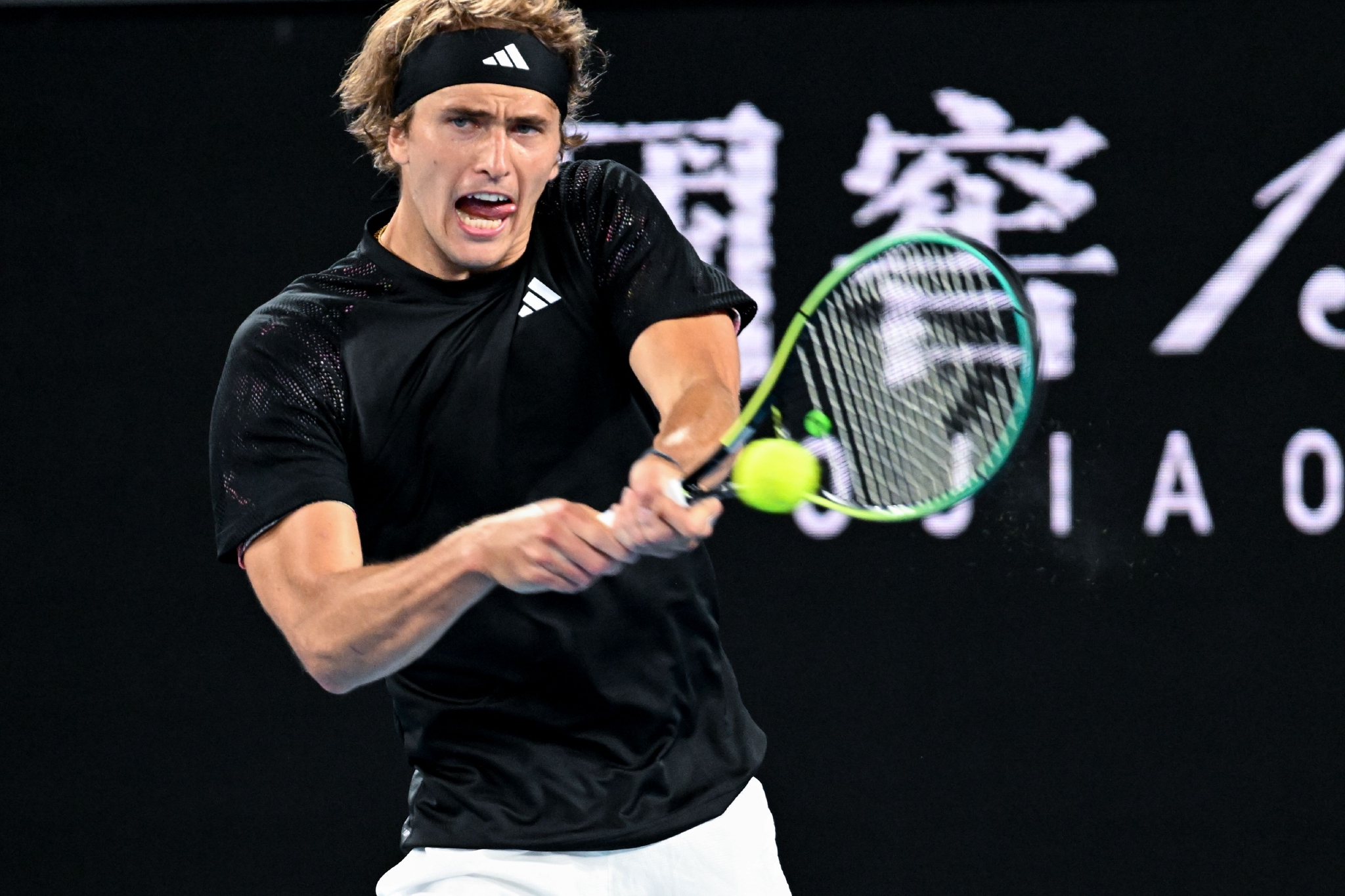 关于德国网球队力克意大利网球队,兹维列夫打破历史纪录的信息 关于德国网球队力克意大利网球队,兹维列夫打破历史纪录的信息