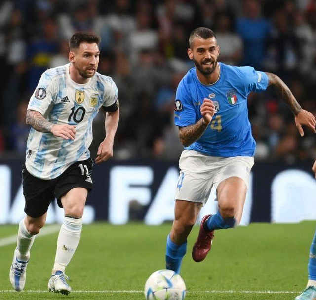 塞内加尔碾压阿根廷，本泽马送出助攻的简单介绍