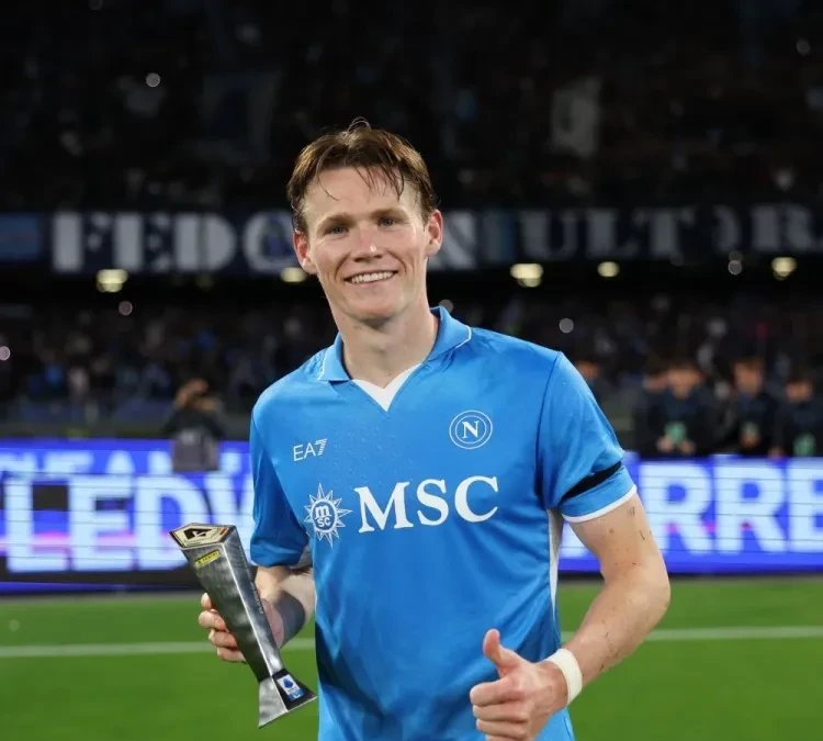 关于瓦伦西亚鏖战那不勒斯,孔蒂绝境逆转的信息 关于瓦伦西亚鏖战那不勒斯,孔蒂绝境逆转的信息