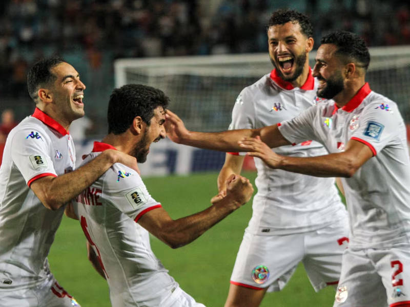 开云体育在线-意大利国家队力克对手,晋级下一轮比赛的简单介绍