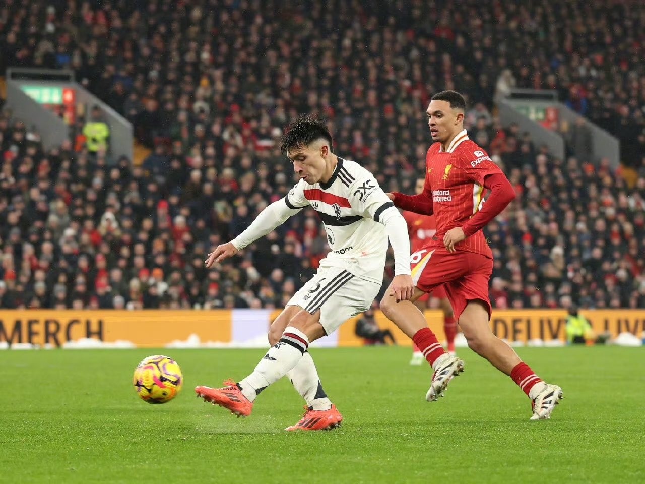 开云体育入口-利物浦客场遭逢逼平,小组内竞争加剧的简单介绍