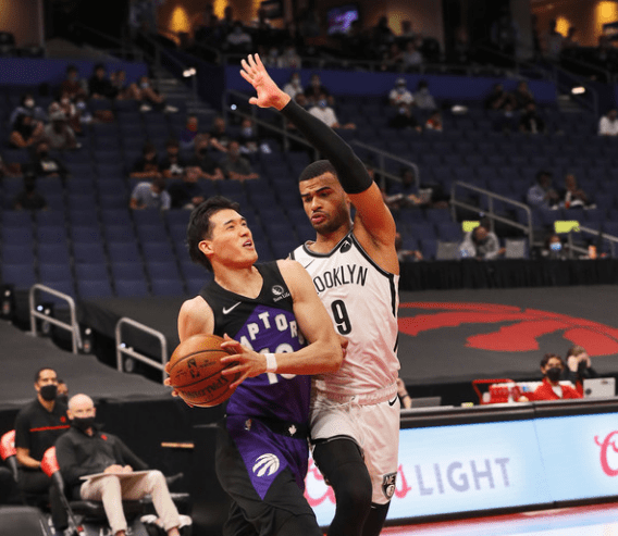 猛龙翻盘热火,欧文带队取胜的简单介绍 猛龙翻盘热火,欧文带队取胜的简单介绍