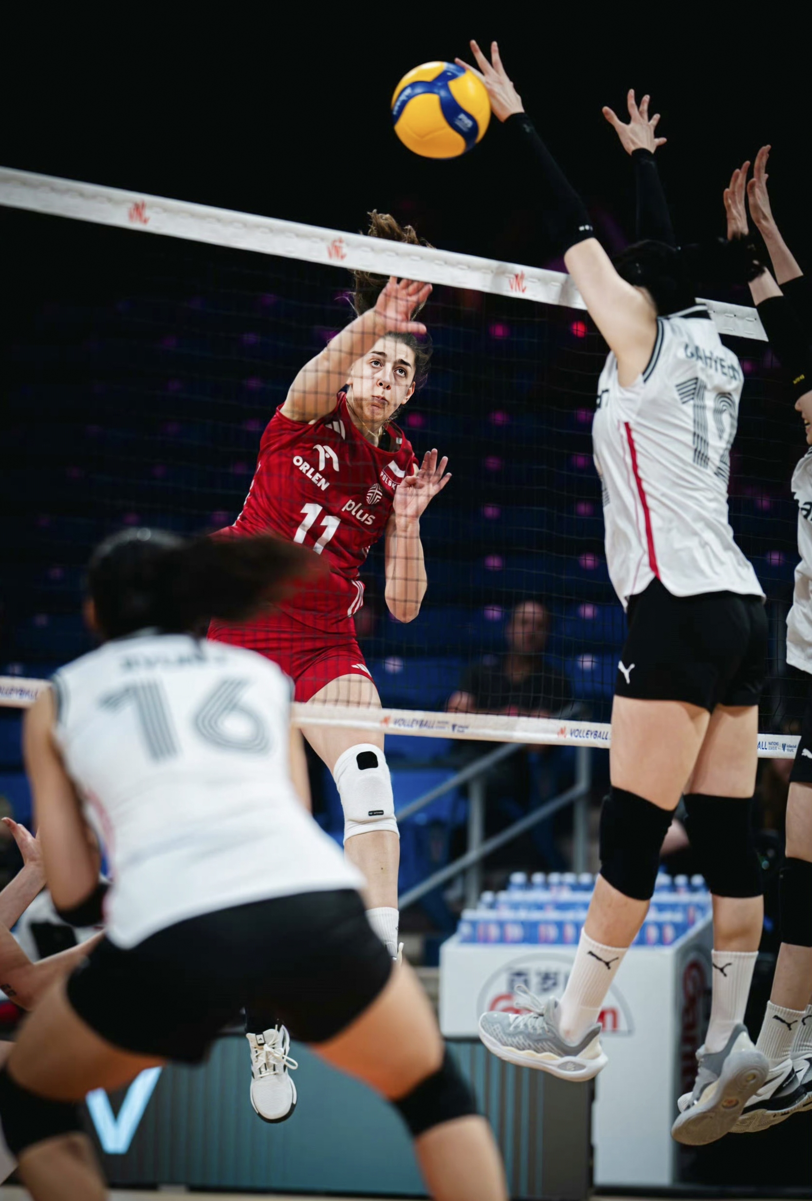 开云体育平台APP-波兰队完胜法国队，许昕点燃赛场的简单介绍