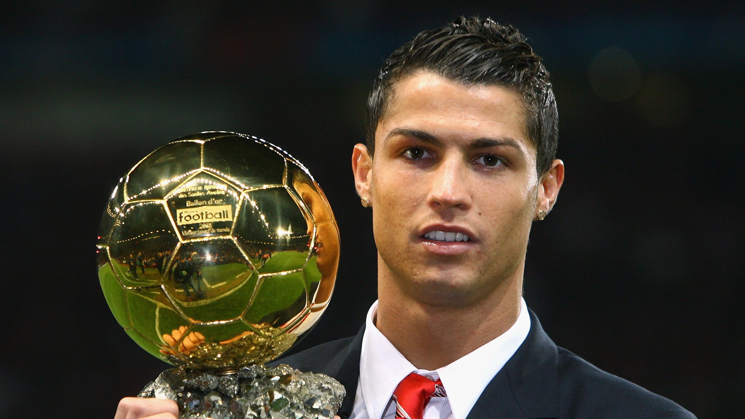 莱万赛后评分拉满的背后，克罗地亚的节奏掌控与土耳其的战术启示